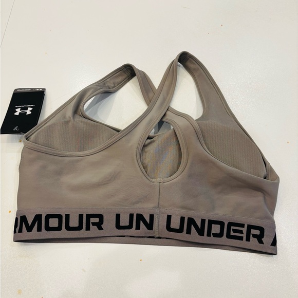 Under Armour Women's Taupe Sports Bra size Large New with tag - Picture 5 of 10